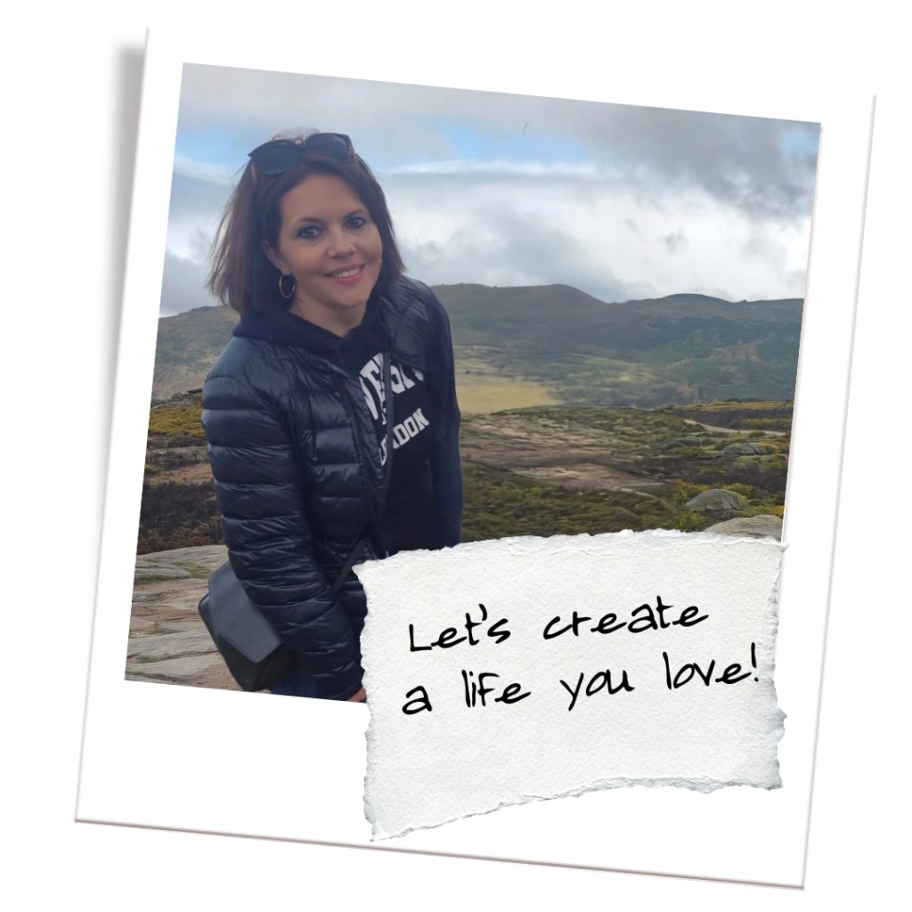 Let's create a life you love - coaching for midlife professionals keen to make changes in their life so that their life feels fulfilling and exciting.